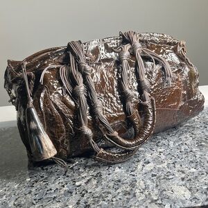 Susan Riedweg Brown Patent Leather Zip Top Bag Double Straps Horn Zipper Pull